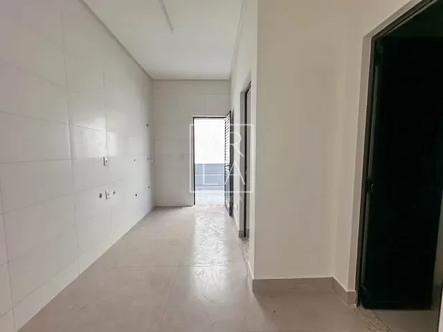 Casa com 1250m² 3 quartos e 4 banheiros, à venda, no bairro Fazenda Vau das Pombas em Goiânia