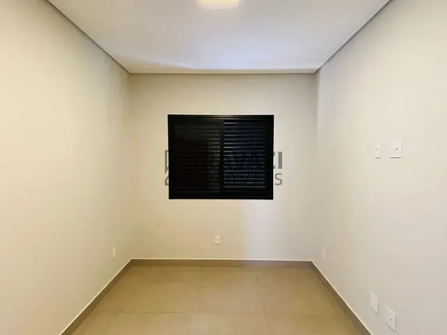 Casa com 250m² 3 quartos e 3 banheiros, à venda, no bairro Residencial Vila Victoria em Itupeva