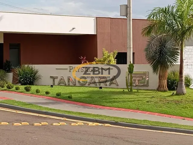 Casa com 285m² 3 quartos e 4 banheiros, à venda ou para alugar, no bairro Conjunto Habitacional Alexandre Urbanas em Londrina
