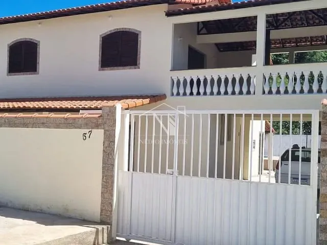 Casa 3 quartos e 1 banheiro, à venda, no bairro Pindobas em Maricá