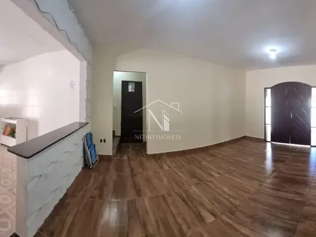 Casa 3 quartos e 1 banheiro, à venda, no bairro Pindobas em Maricá