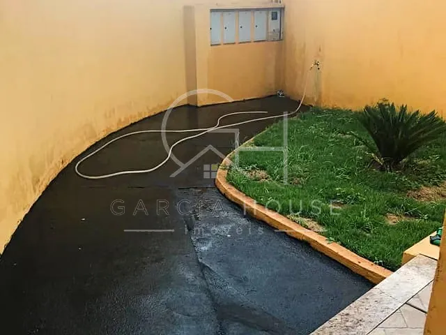 Casa com 111m² 2 quartos e 2 banheiros, à venda, no bairro Parque Residencial Cândido Portinari em Ribeirão Preto