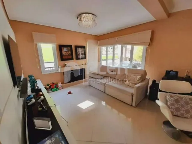 Casa com 570m² 3 quartos e 5 banheiros, à venda, no bairro Jardim Itatinga em São Paulo