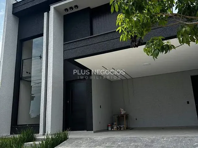 Casa com 250m² 3 quartos e 5 banheiros, à venda, no bairro Aparecidinha em Sorocaba