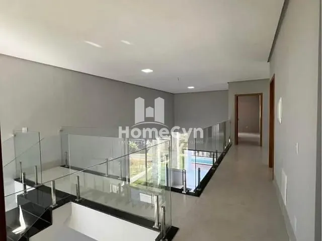 Casa com 406m² 4 quartos e 5 banheiros, à venda, no bairro Residencial Goiânia Golfe Clube em Goiânia