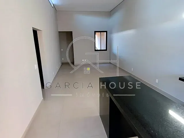 Casa com 257m² 3 quartos e 1 banheiro, à venda, no bairro Jardim Cybelli em Ribeirão Preto