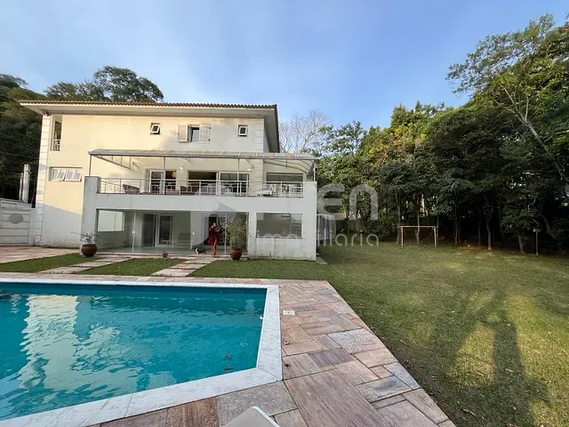 Casa 4 quartos e 7 banheiros, à venda, no bairro Jardim Itatinga em São Paulo
