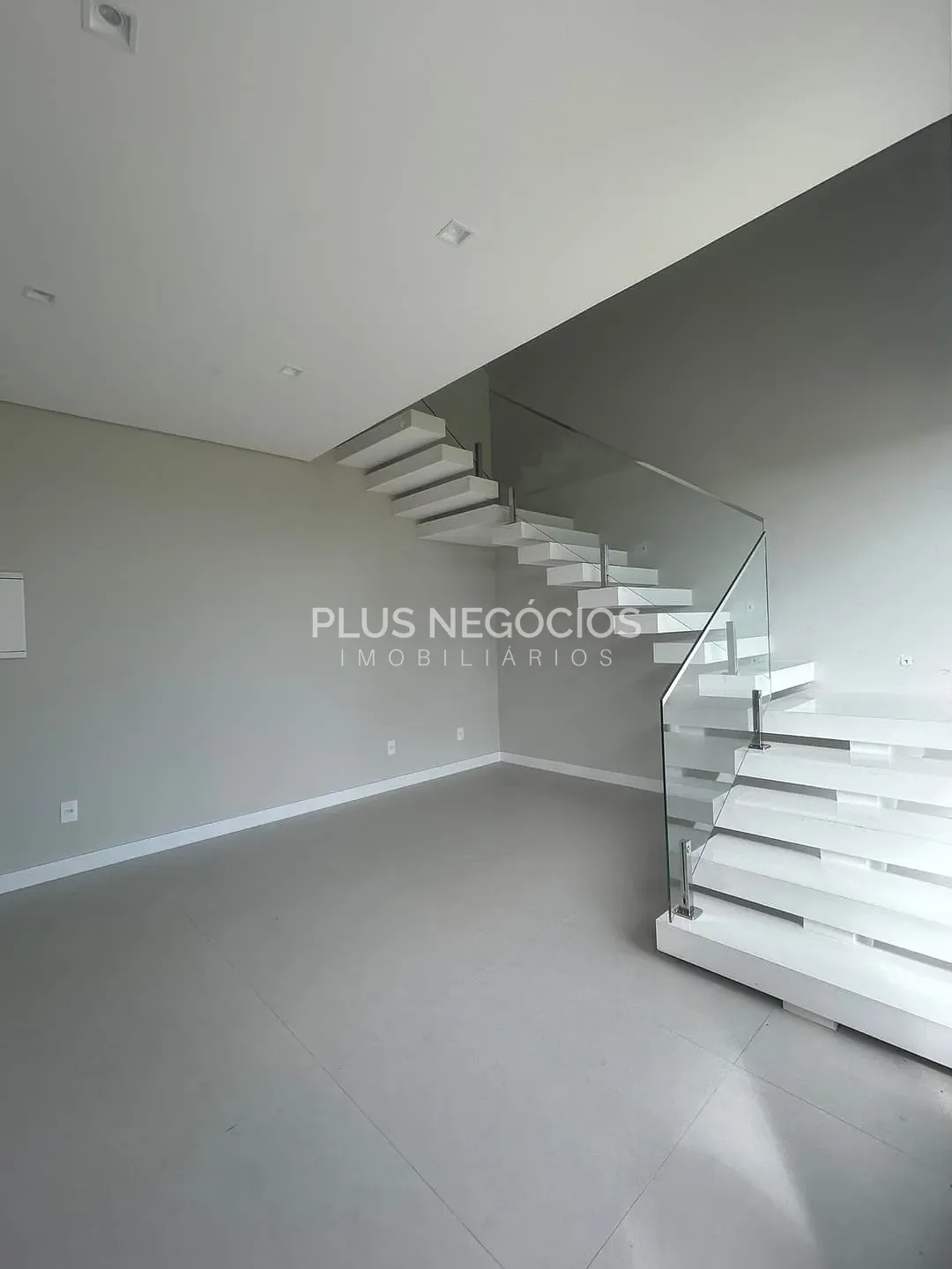 Casa, 3 quartos, 294 m² - Foto 3