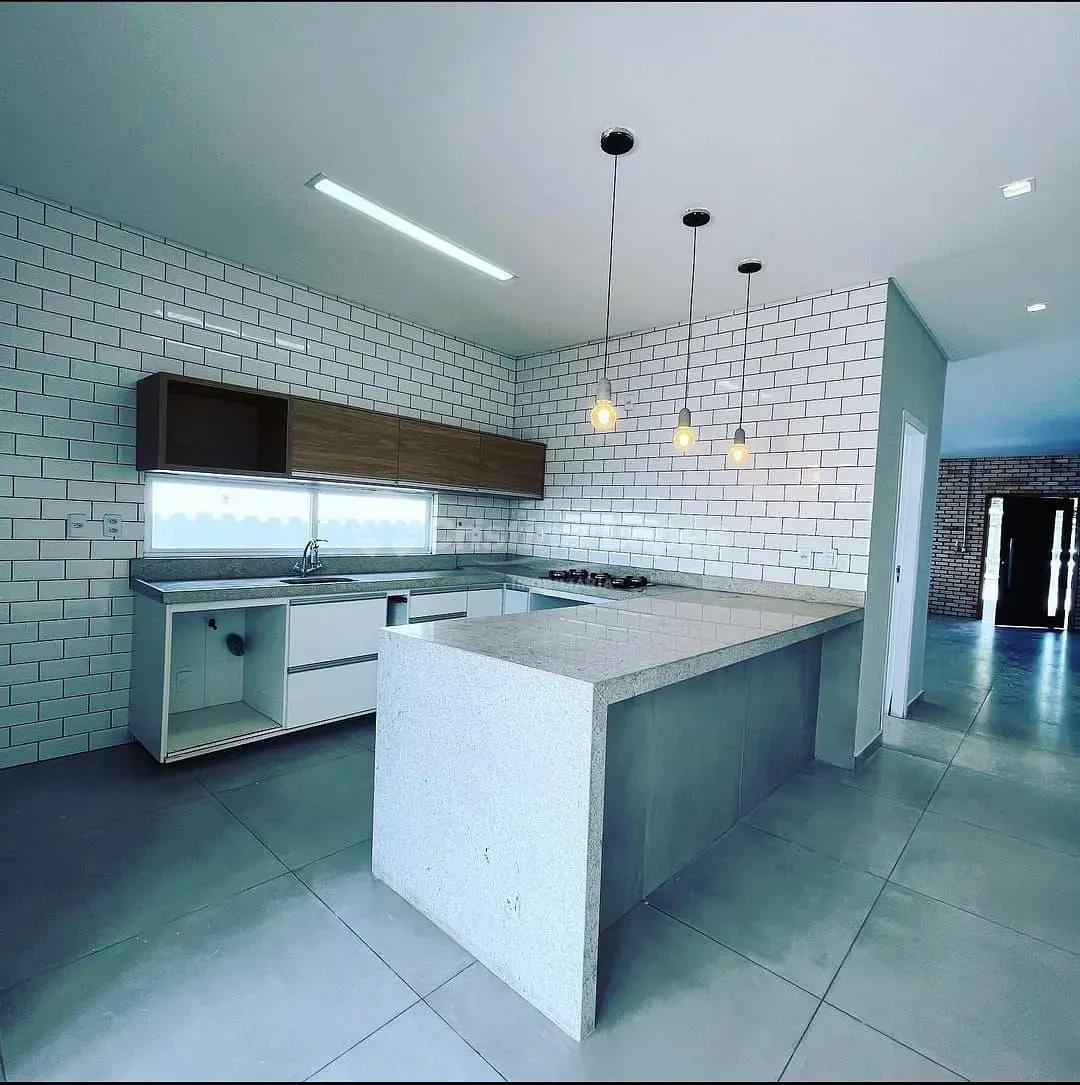 Casa, 3 quartos, 181 m² - Foto 1