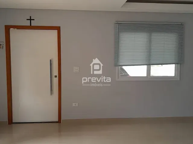 Casa com 190m² 3 quartos e 3 banheiros, à venda ou para alugar, no bairro Vila Areao em Taubaté
