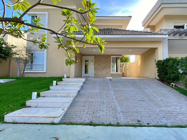 Foto do Casa - ##Casa à venda no Condominio Florais Dos Lagos, com 3 suítes sendo 1 suíte master com closet e sacada e 1 quarto reversível, Cuiabá-MT. | Intelligence Imóveis