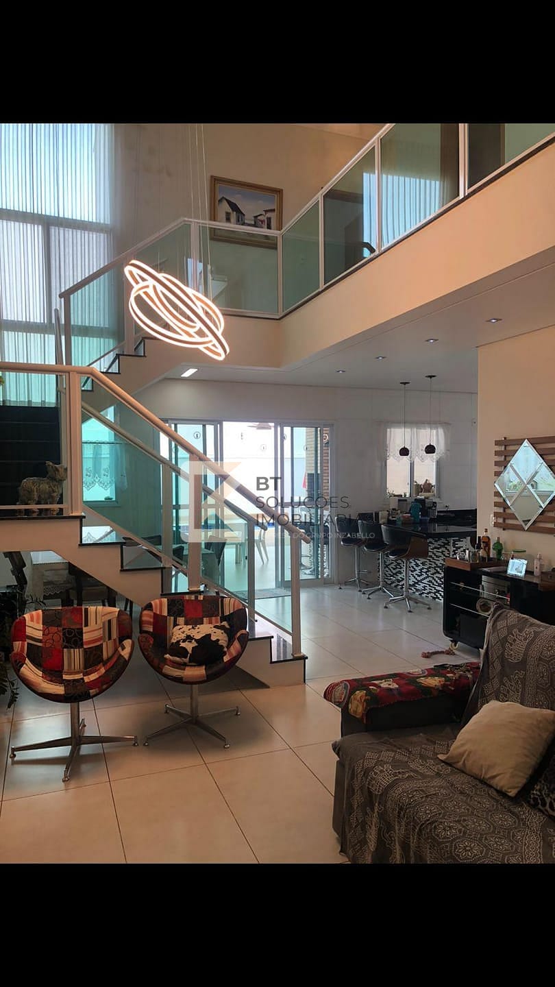 Casa, 3 quartos, 215 m² - Foto 11