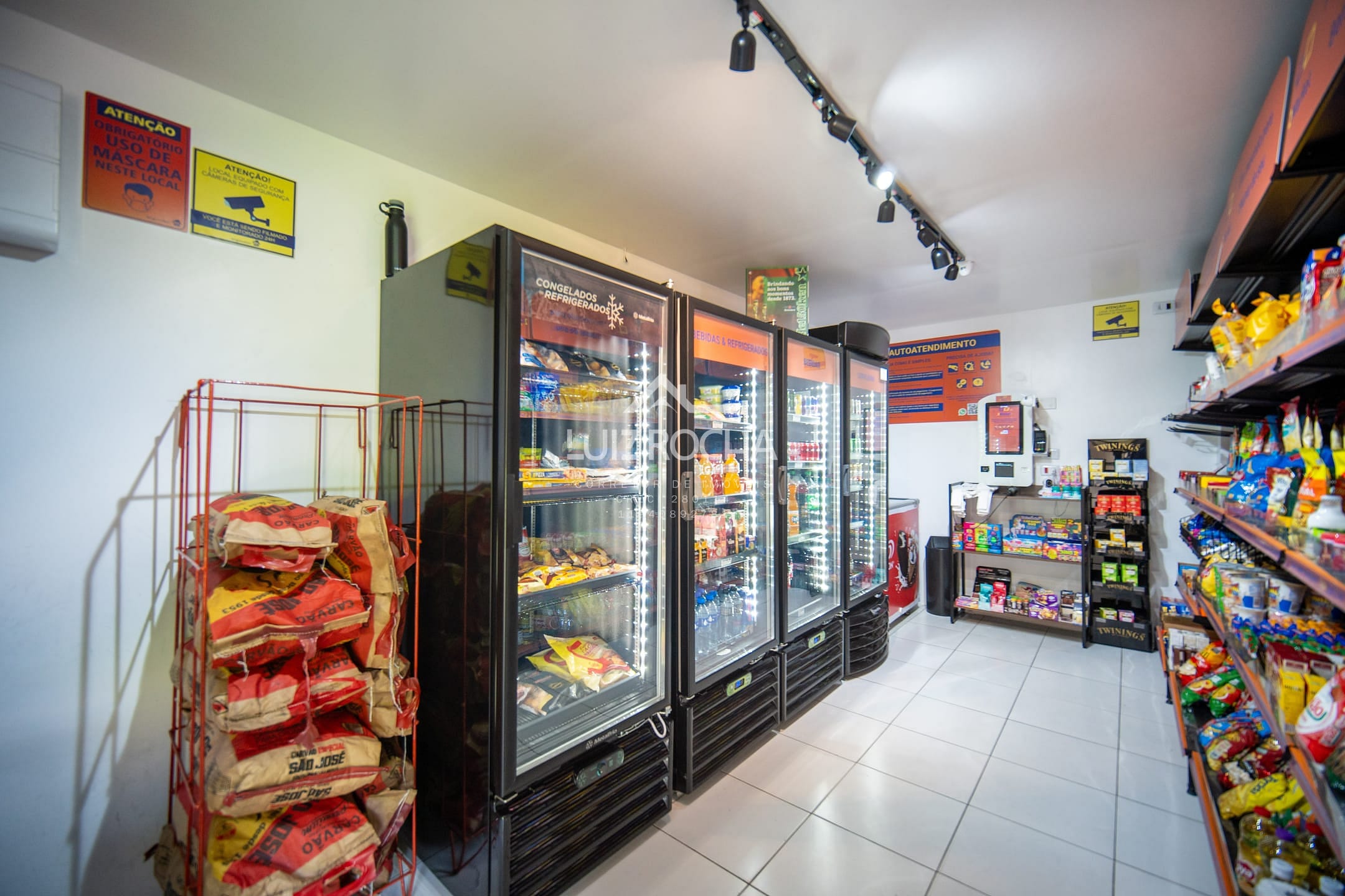 Casa, 3 quartos, 257 m² - Foto 55