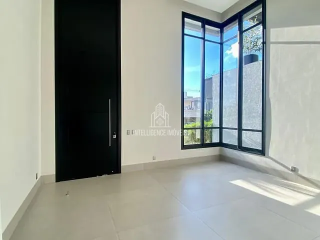 Casa com 430m² 3 quartos e 5 banheiros, à venda, no bairro Parque Amperco em Cuiabá