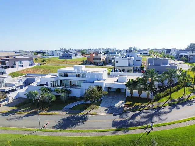 Casa com 1435m² 4 quartos e 6 banheiros, à venda, no bairro Alphaville Nova Esplanada 3 em Votorantim