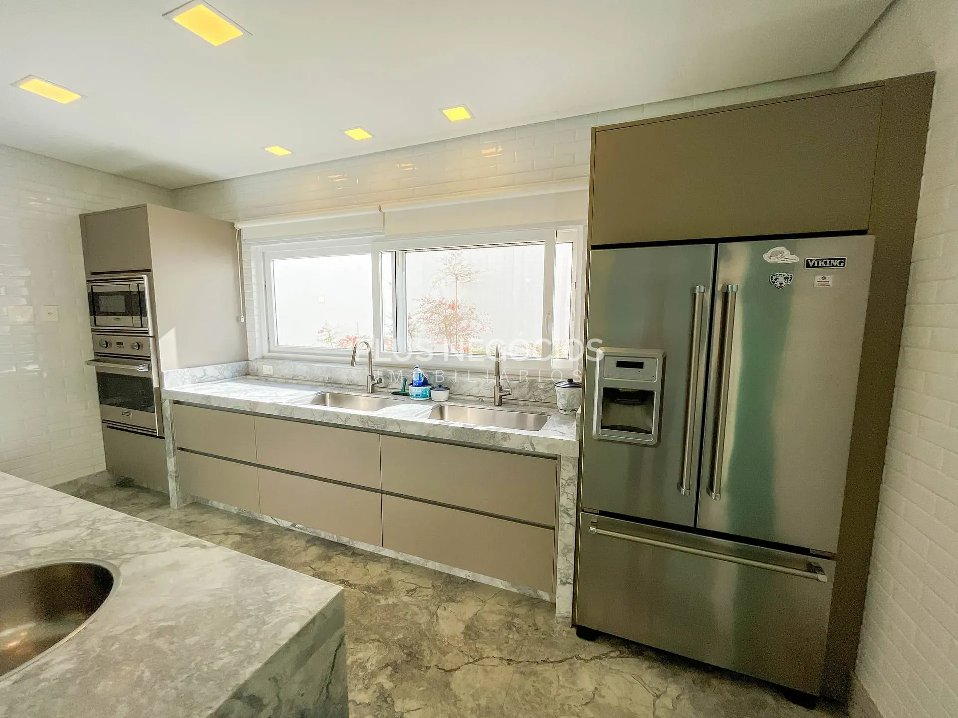 Casa, 4 quartos, 738 m² - Foto 28