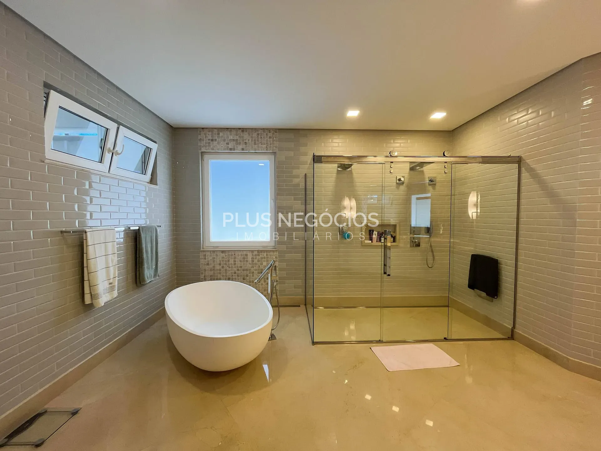 Casa, 4 quartos, 738 m² - Foto 77