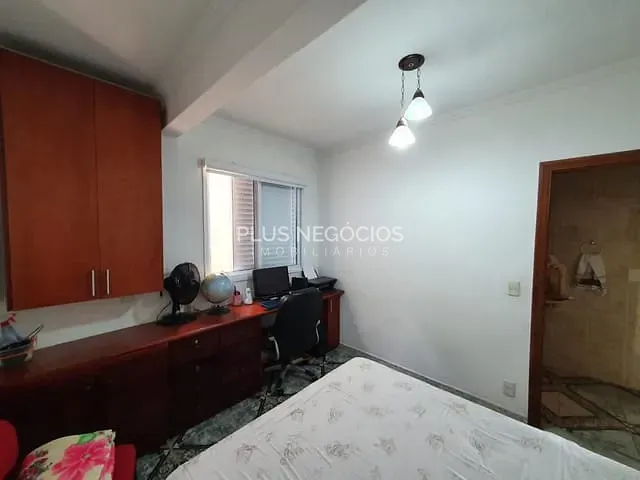 Casa com 242m² 3 quartos e 4 banheiros, à venda, no bairro Granja Olga I em Sorocaba