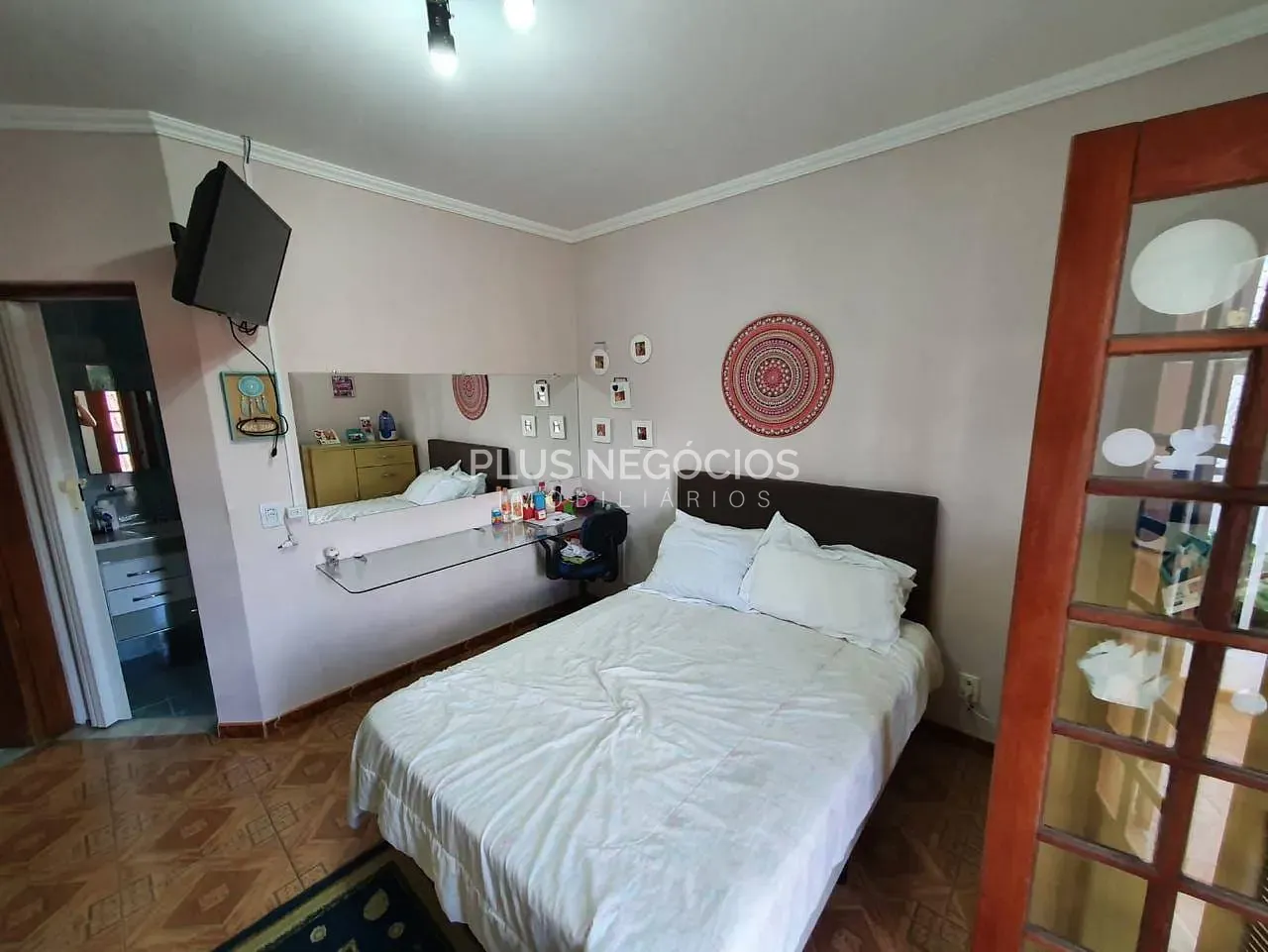 Casa, 3 quartos, 250 m² - Foto 6