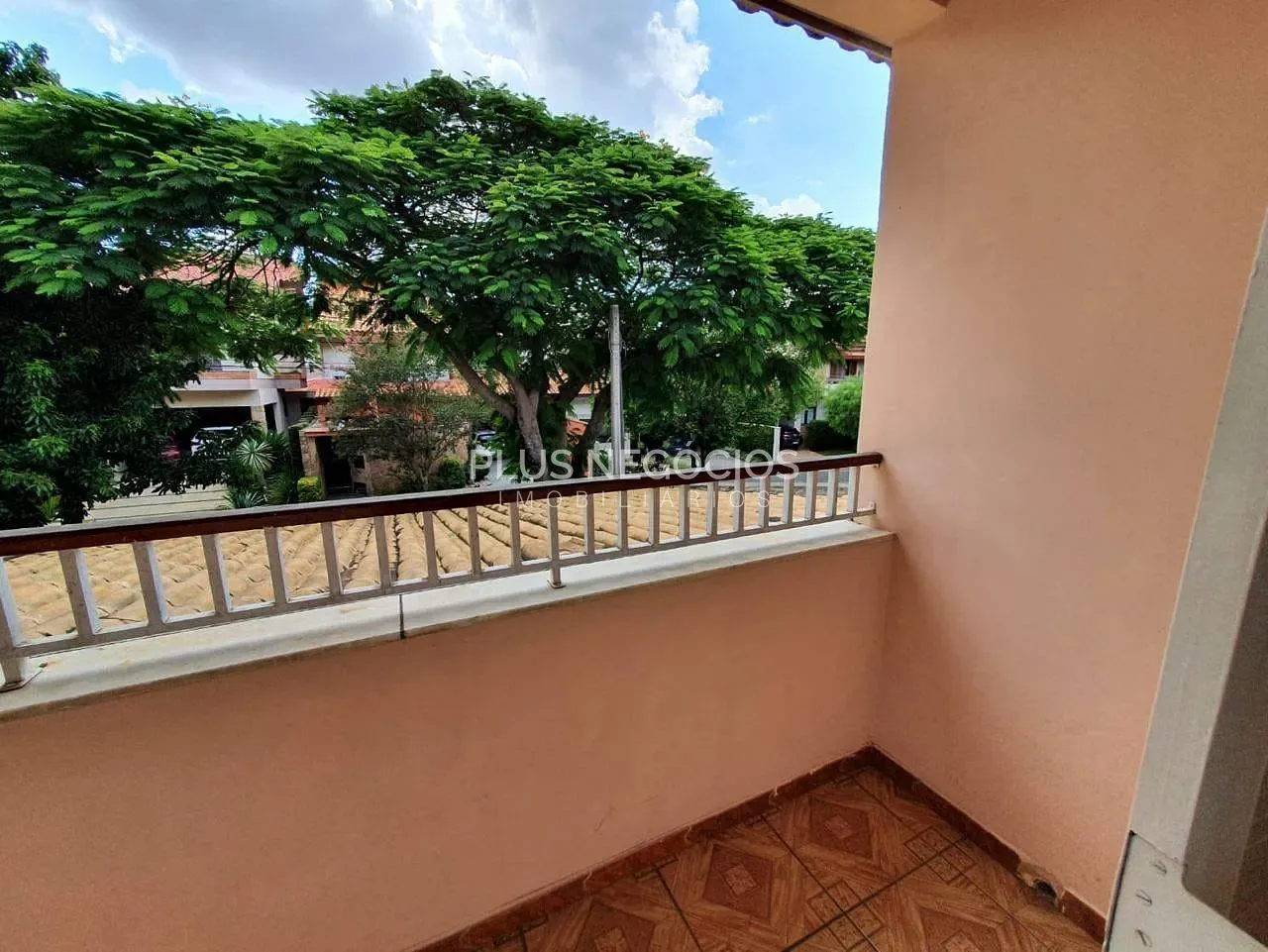 Casa, 3 quartos, 250 m² - Foto 1
