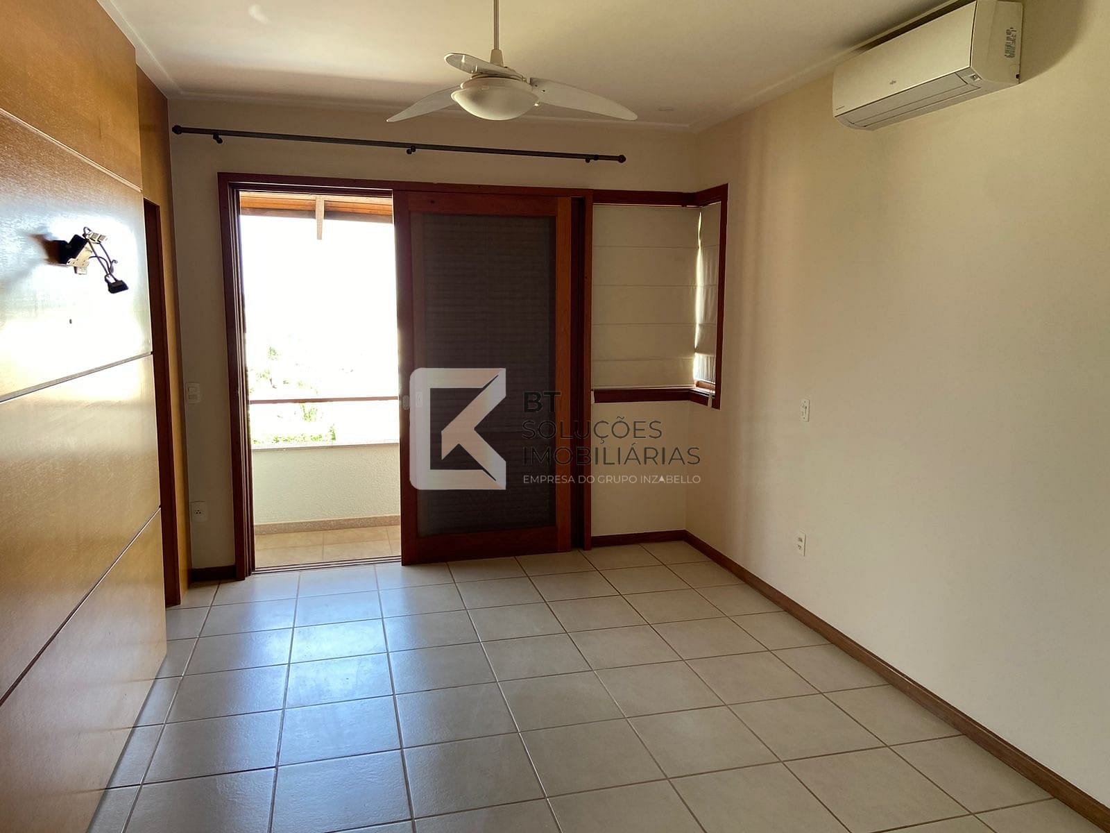 Casa à venda e aluguel com 3 quartos, 333m² - Foto 19