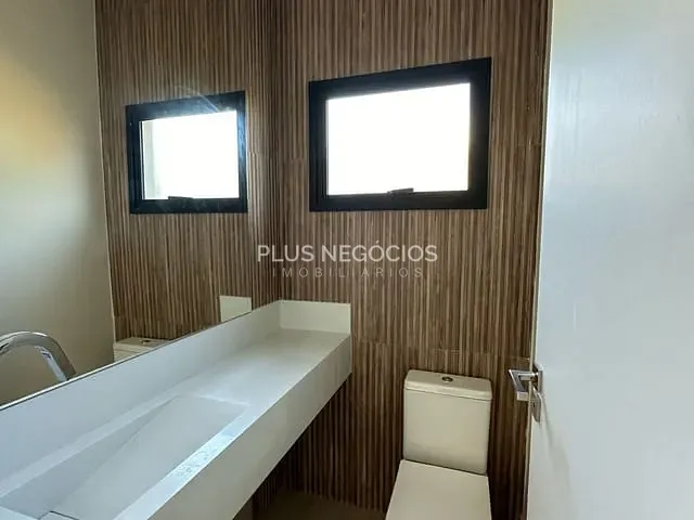 Casa com 239m² 3 quartos e 5 banheiros, à venda, no bairro Alphaville Nova Esplanada em Votorantim