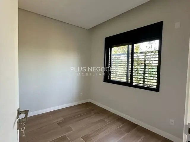 Casa com 239m² 3 quartos e 5 banheiros, à venda, no bairro Alphaville Nova Esplanada em Votorantim
