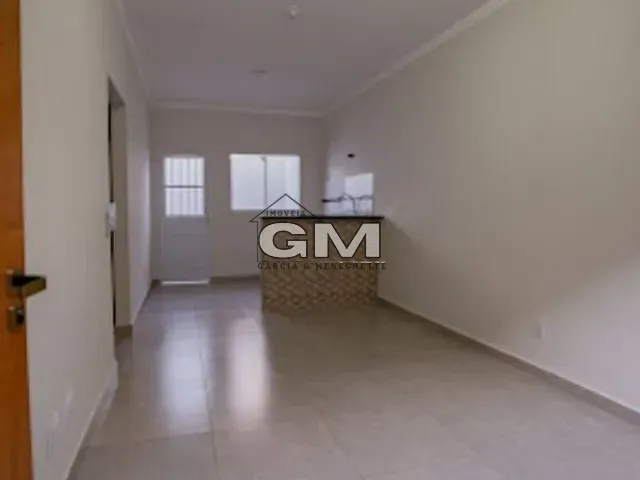 Casa com 80m² 2 quartos e 1 banheiro, à venda, no bairro Parque Residencial Cândido Portinari em Ribeirão Preto