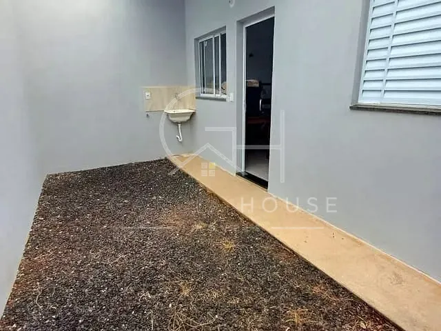 Casa com 80m² 2 quartos e 1 banheiro, à venda, no bairro Parque Residencial Cândido Portinari em Ribeirão Preto