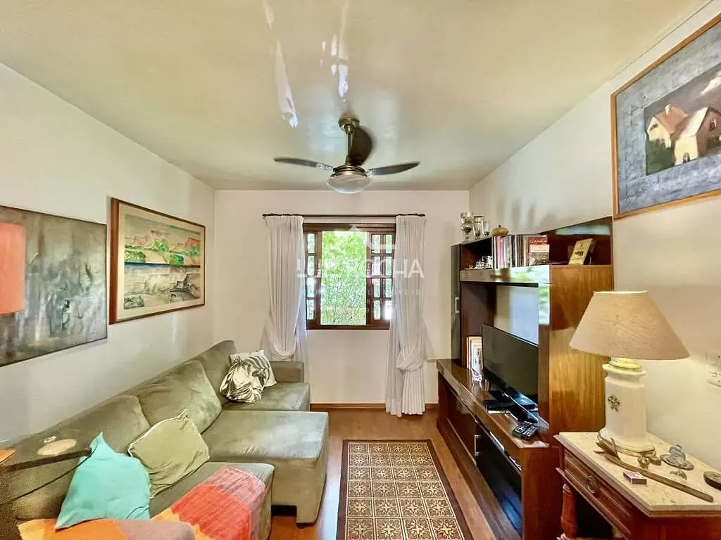 Casa, 3 quartos, 82 m² - Foto 1