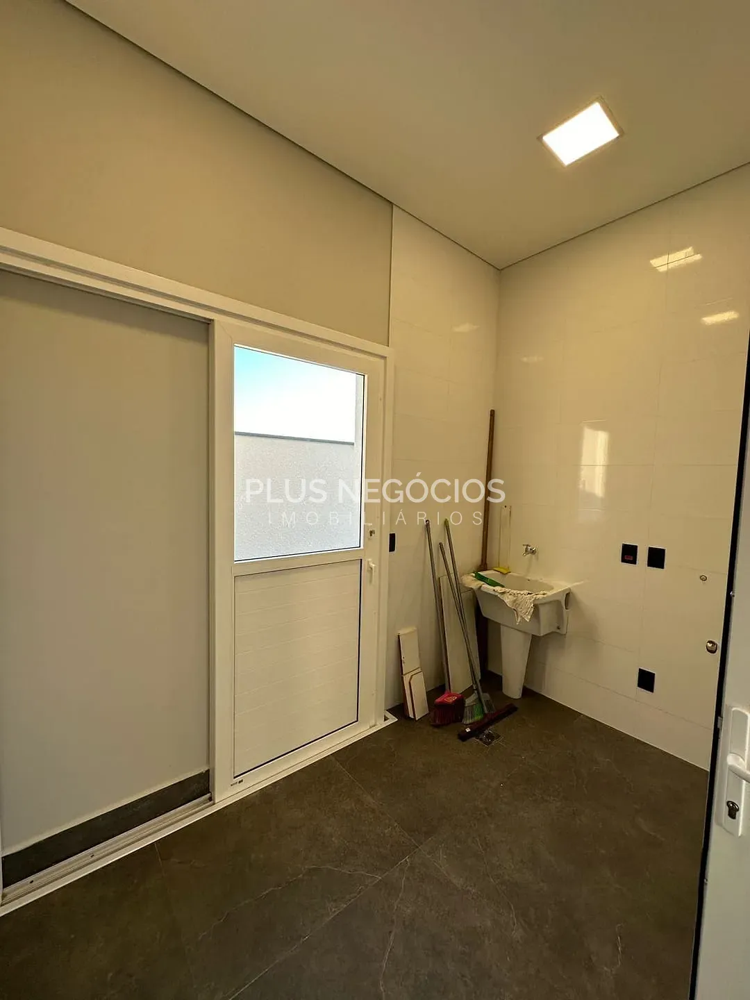 Casa, 3 quartos, 248 m² - Foto 9