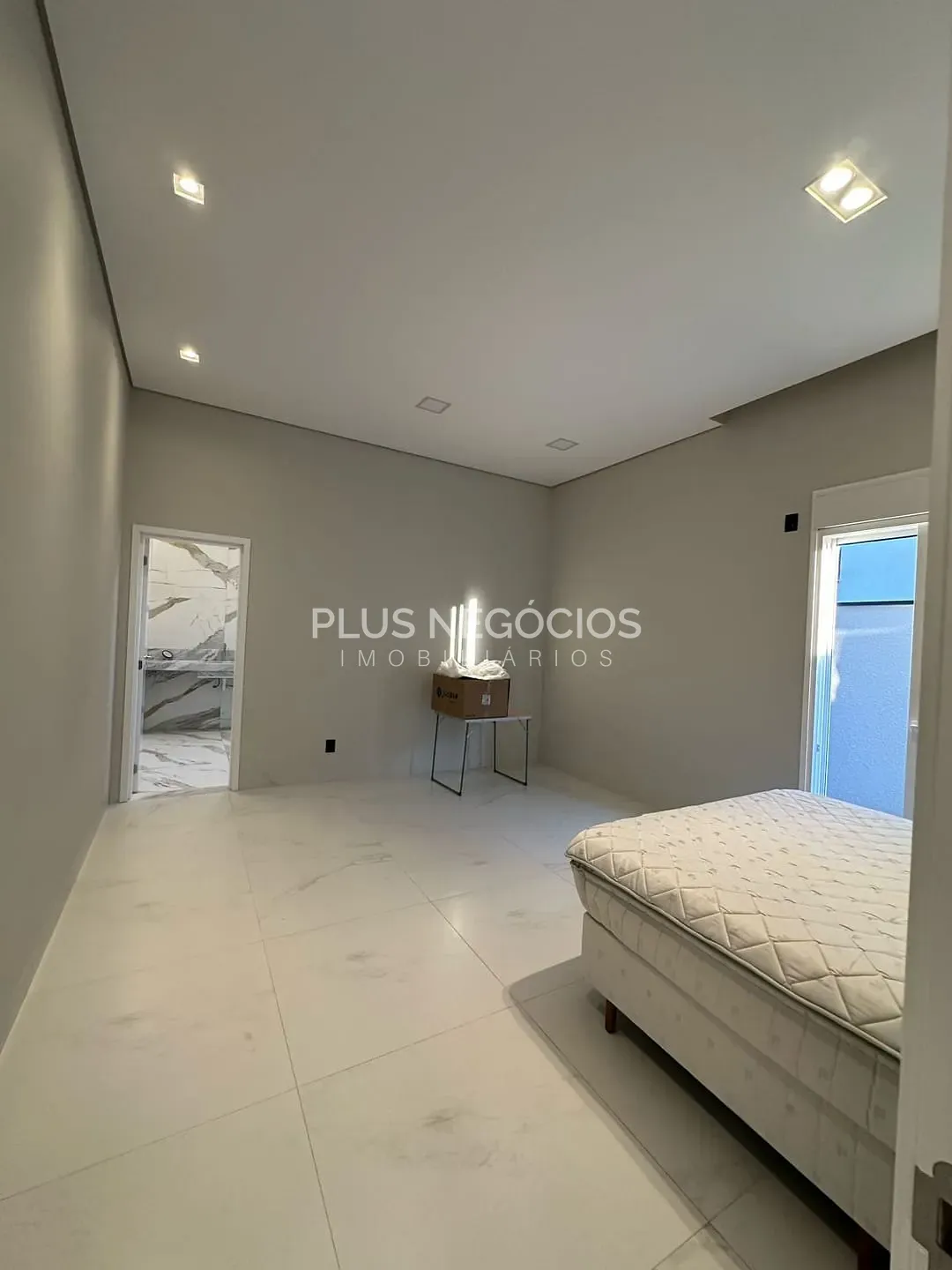 Casa, 3 quartos, 248 m² - Foto 13
