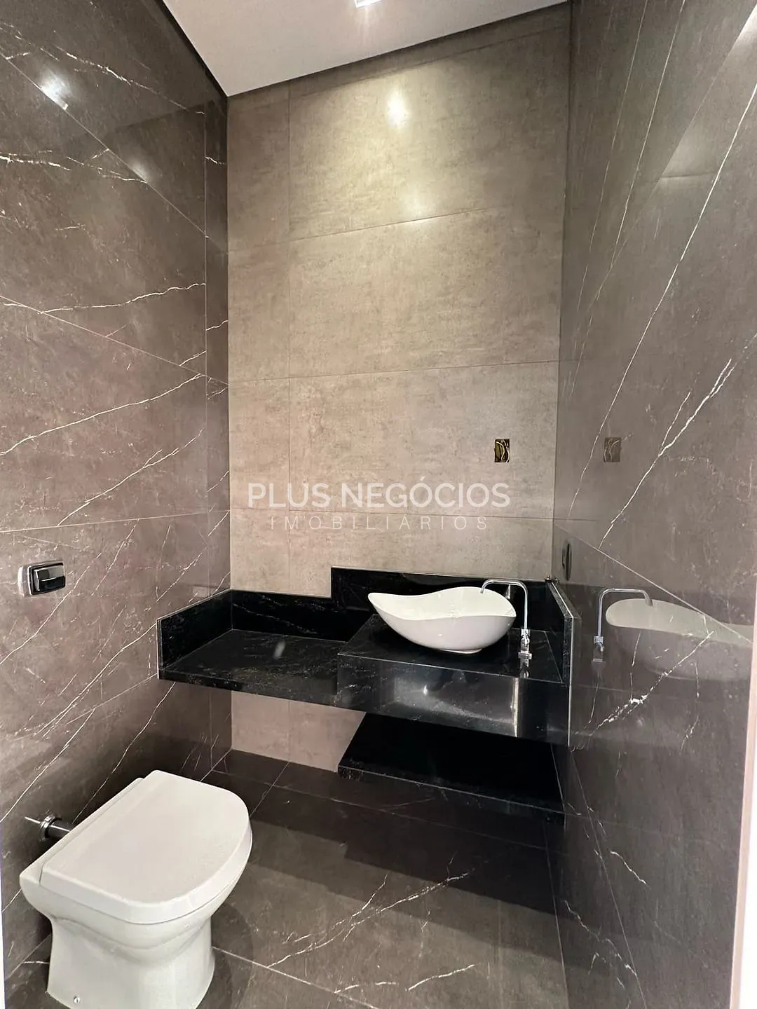 Casa, 3 quartos, 248 m² - Foto 14