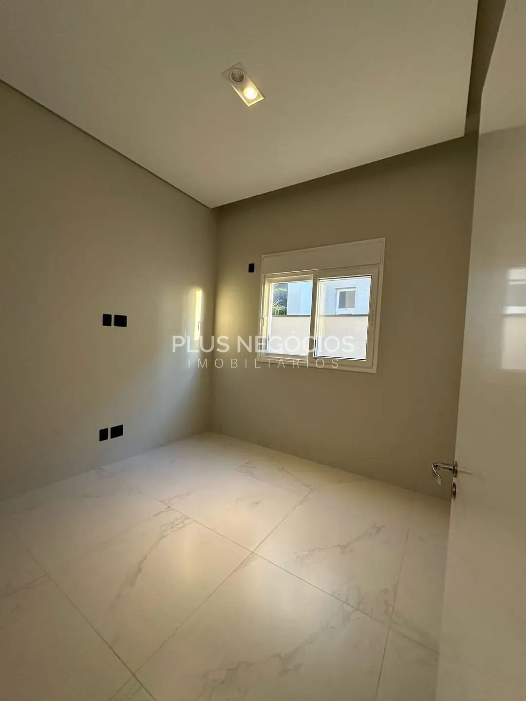 Casa, 3 quartos, 248 m² - Foto 19