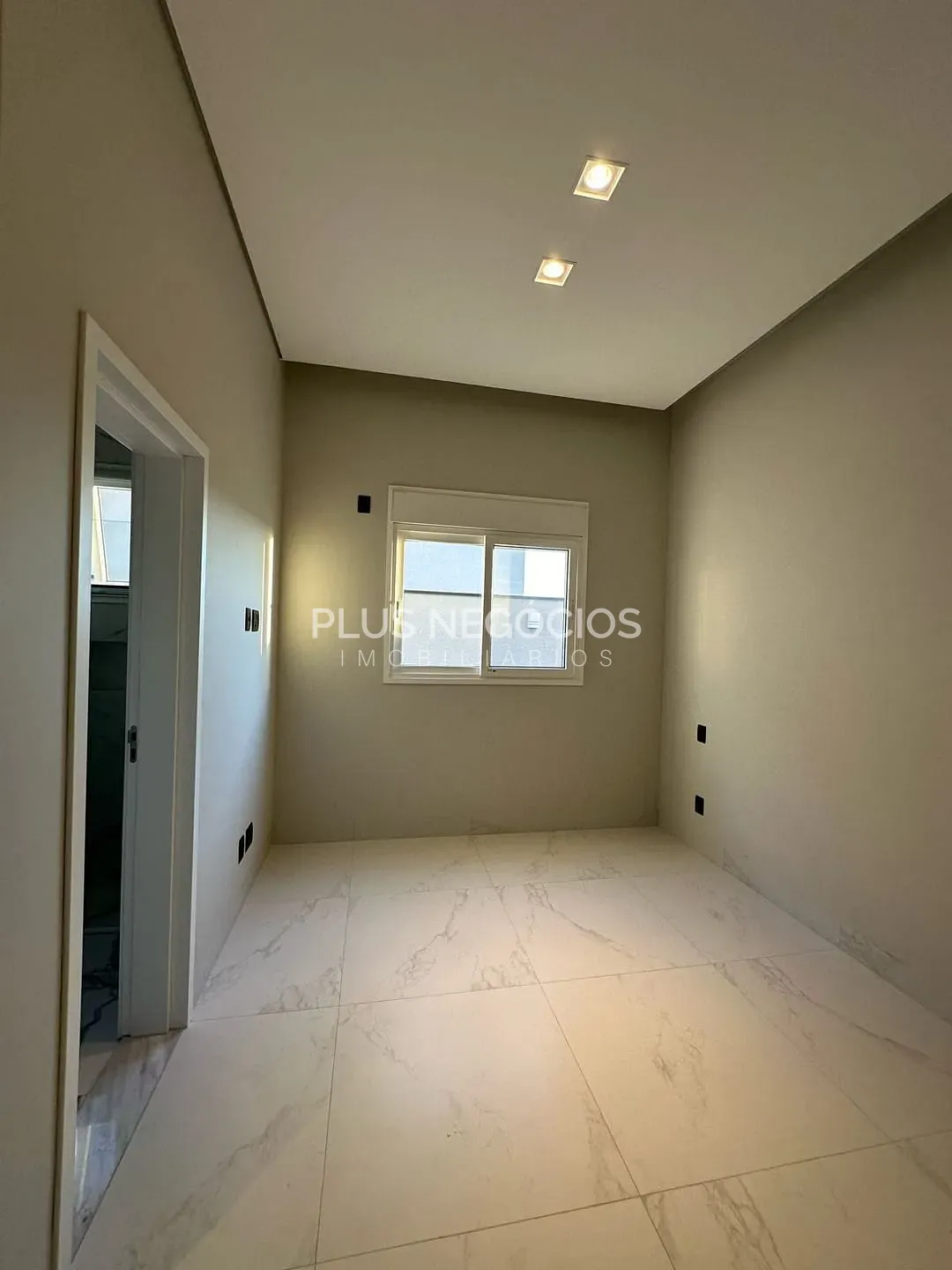 Casa, 3 quartos, 248 m² - Foto 22