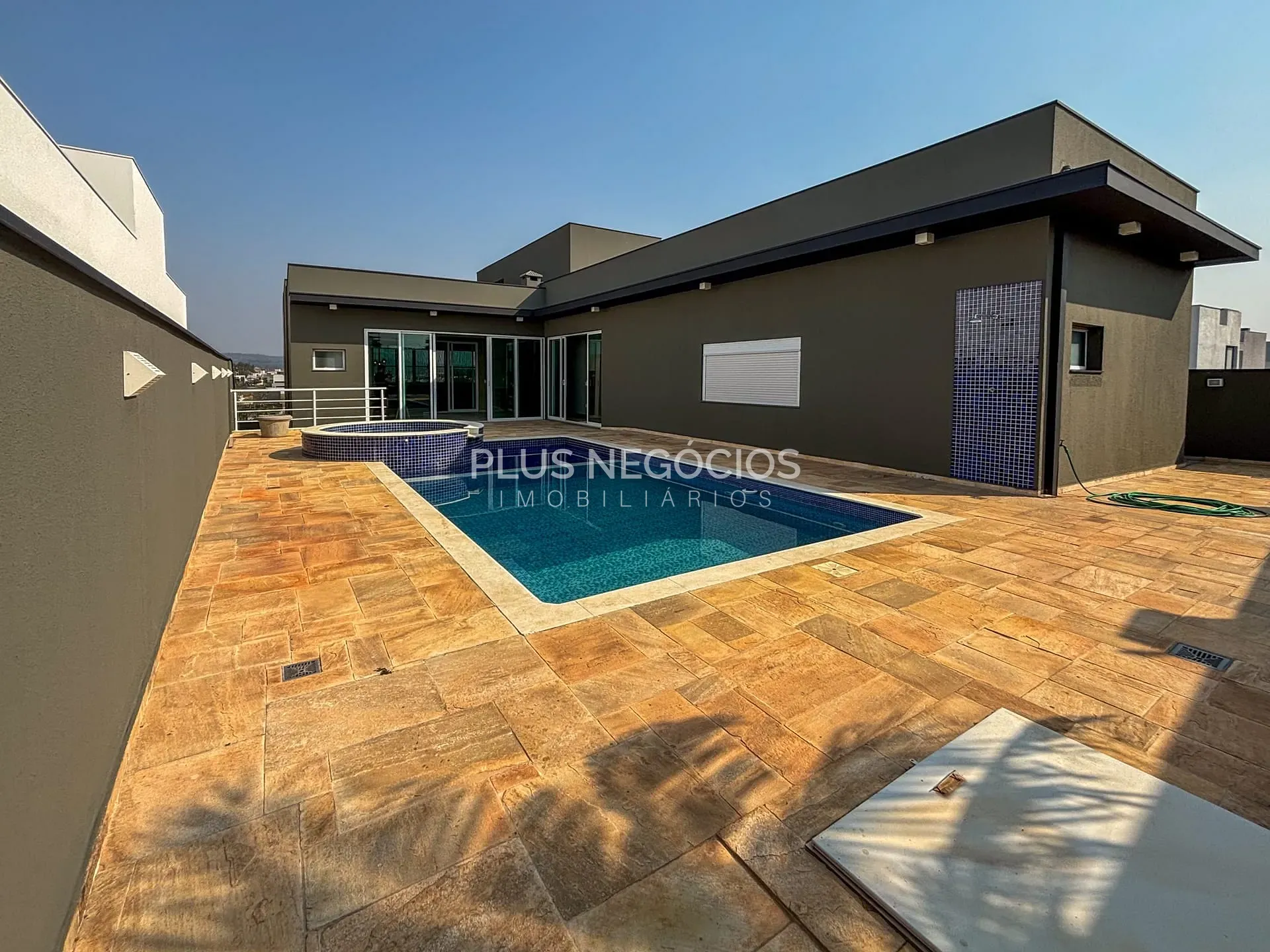Casa, 4 quartos, 360 m² - Foto 9