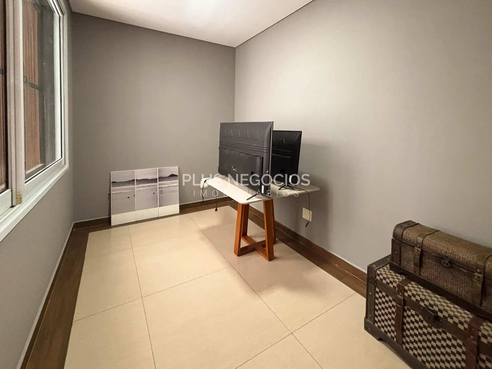 Casa, 4 quartos, 360 m² - Foto 13