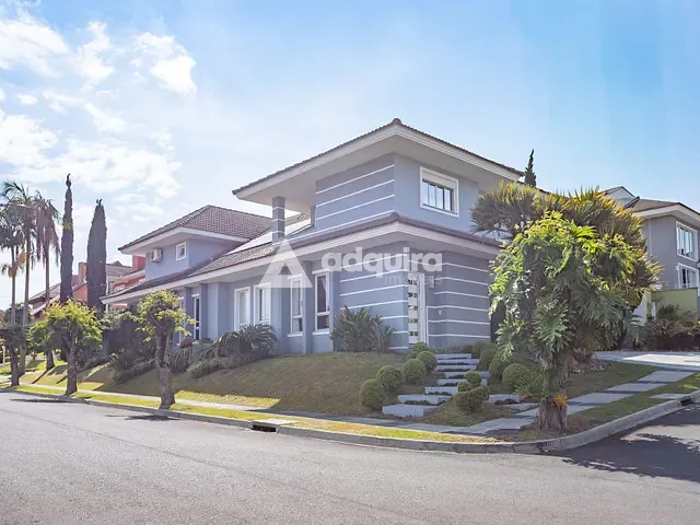 Casa com 850m² 4 quartos e 6 banheiros, à venda ou para alugar, no bairro Orfãs em Ponta Grossa