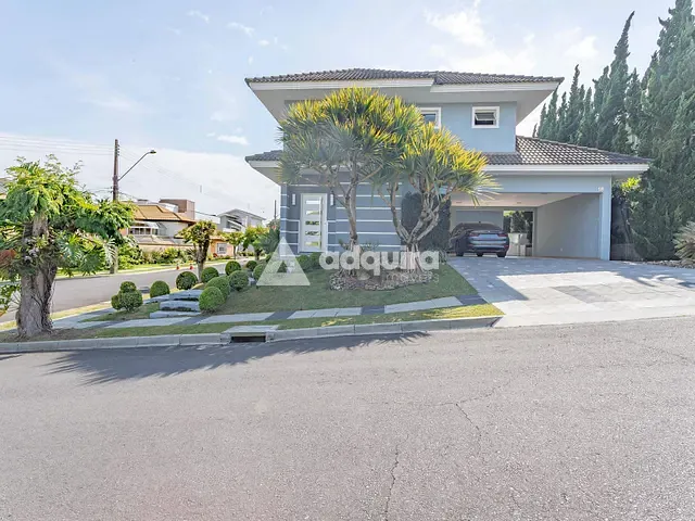 Casa com 850m² 4 quartos e 6 banheiros, à venda ou para alugar, no bairro Orfãs em Ponta Grossa