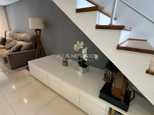 Casa 3 quartos e 4 banheiros, à venda, no bairro Parque Campolim em Sorocaba