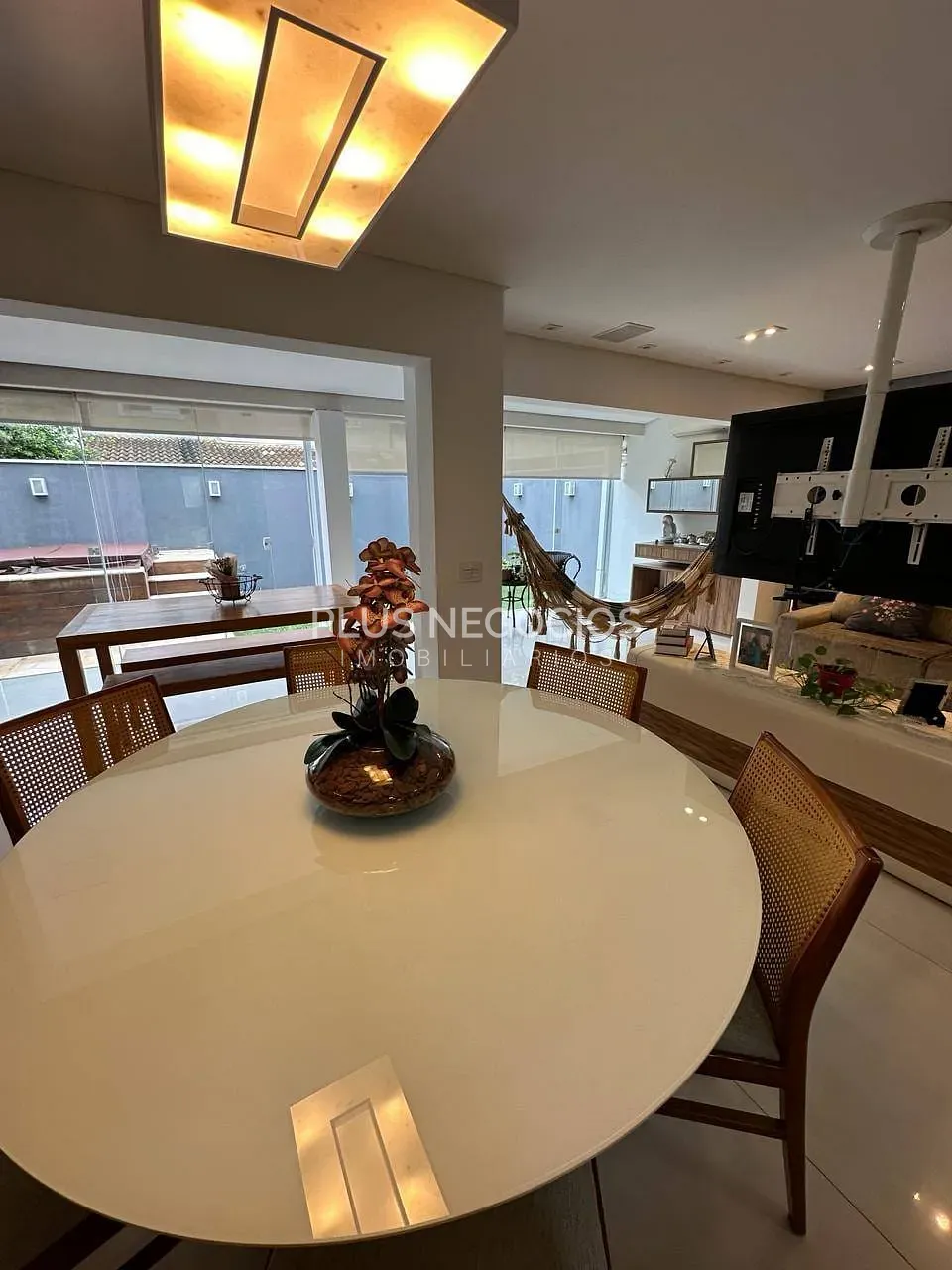Casa, 3 quartos, 180 m² - Foto 1