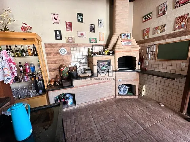 Casa com 262m² 4 quartos e 3 banheiros, à venda, no bairro Jardim Interlagos em Rua Zilda de Souza Rizzi