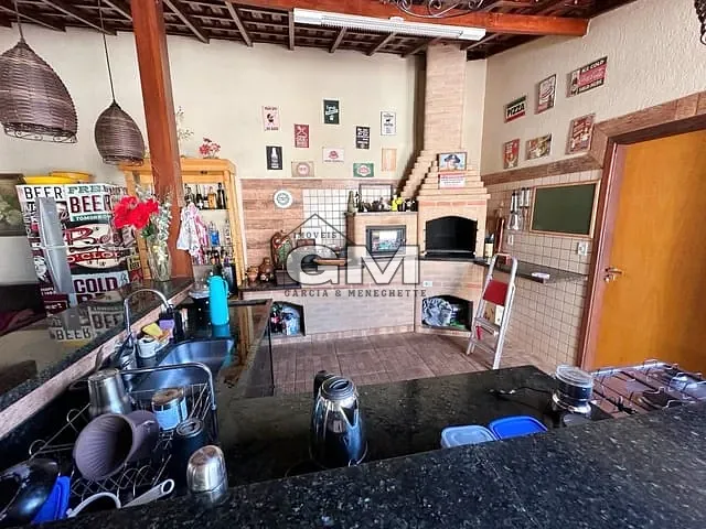 Casa com 262m² 4 quartos e 3 banheiros, à venda, no bairro Jardim Interlagos em Rua Zilda de Souza Rizzi