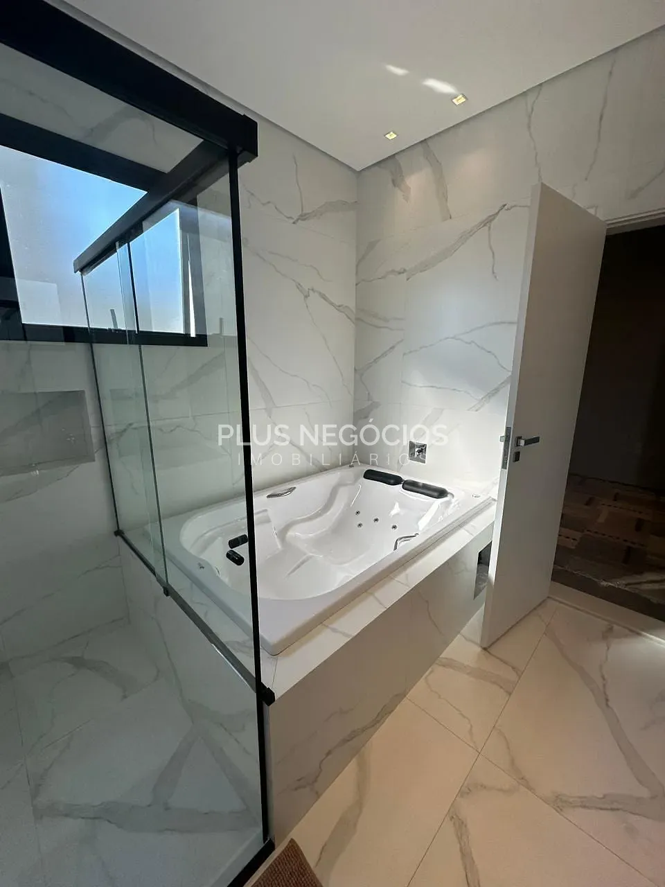 Casa, 3 quartos, 300 m² - Foto 24