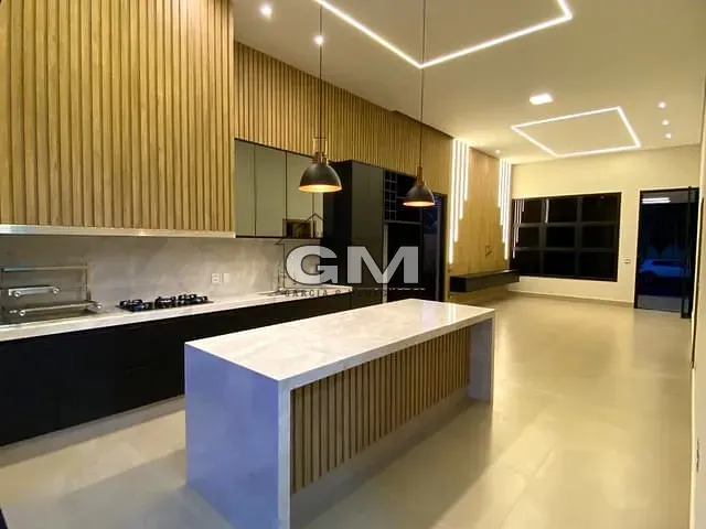 Casa com 300m² 3 quartos e 2 banheiros, à venda, no bairro Portal da Mata em Ribeirão Preto