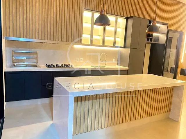 Casa com 300m² 3 quartos e 2 banheiros, à venda, no bairro Portal da Mata em Ribeirão Preto