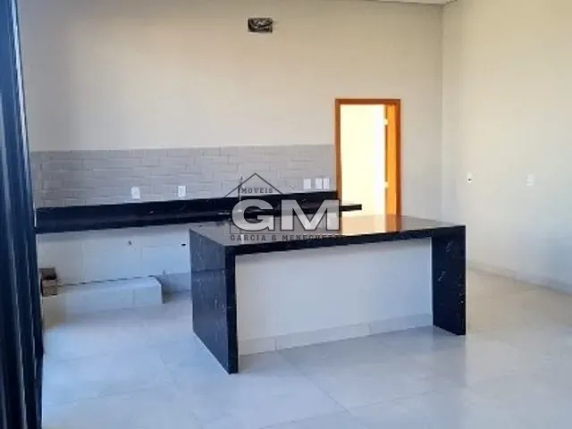 Casa com 336m² 3 quartos e 2 banheiros, à venda, no bairro Vila do Golf em Ribeirão Preto