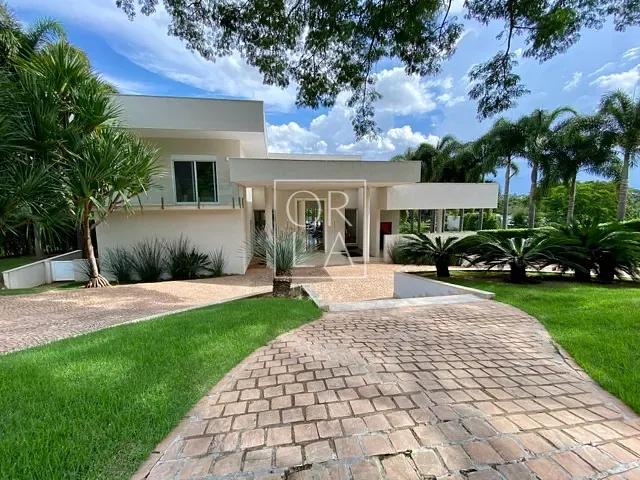 Casa com 5000m² 4 quartos e 8 banheiros, à venda, no bairro Residencial Aldeia do Vale em Goiânia