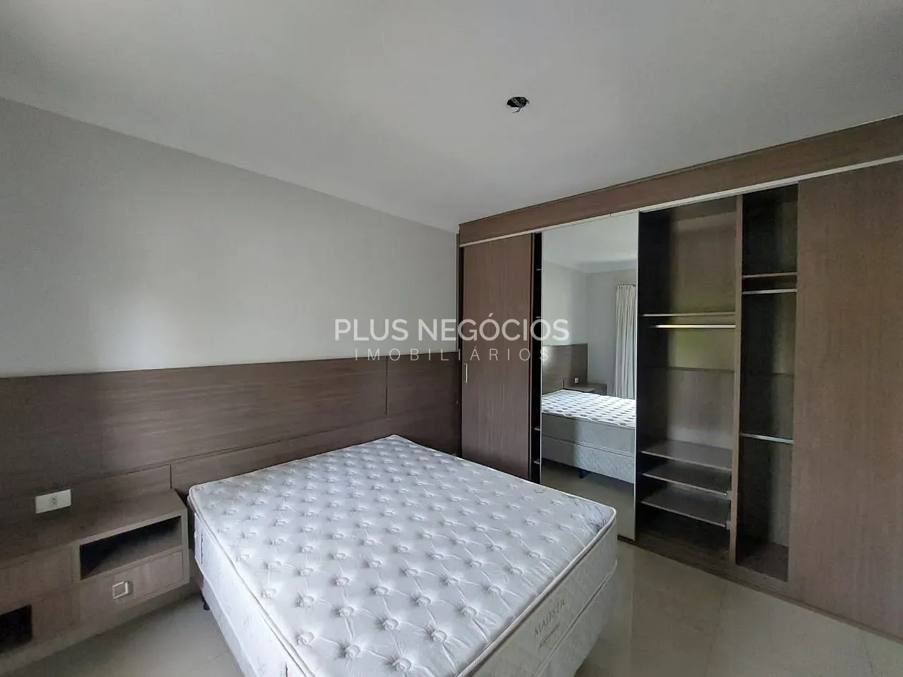Casa, 3 quartos, 325 m² - Foto 9