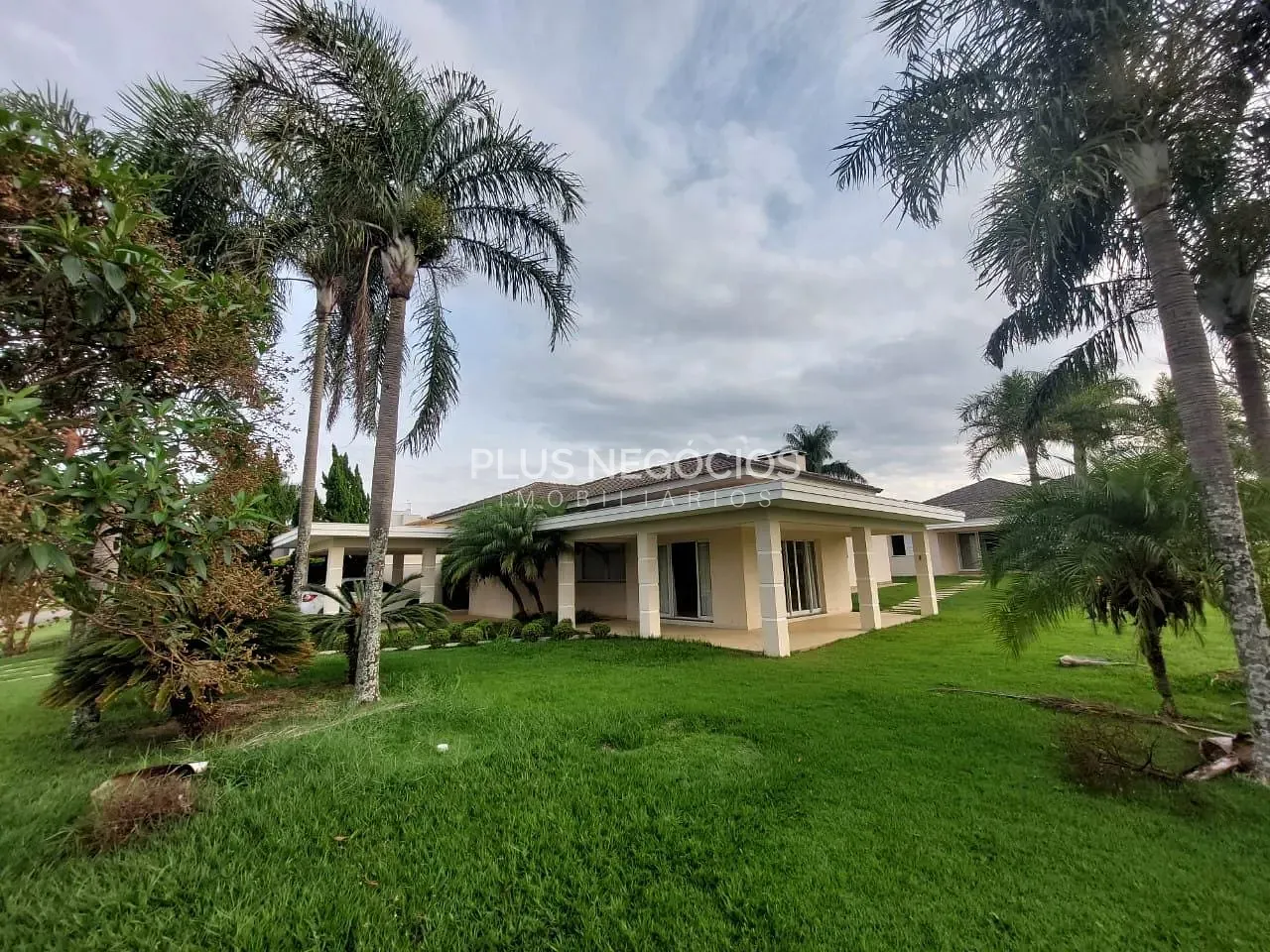 Casa, 3 quartos, 325 m² - Foto 2